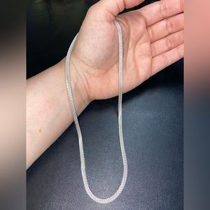 Beautiful 18” sterling silver necklace